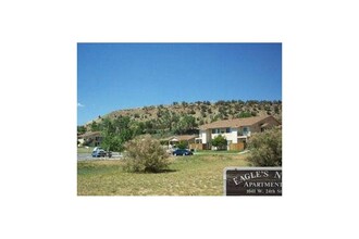 Eagles Nest Apartments in Rifle, CO - Foto de edificio - Building Photo