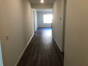 19806 Barnfield Pl in Riverside, CA - Building Photo - Building Photo