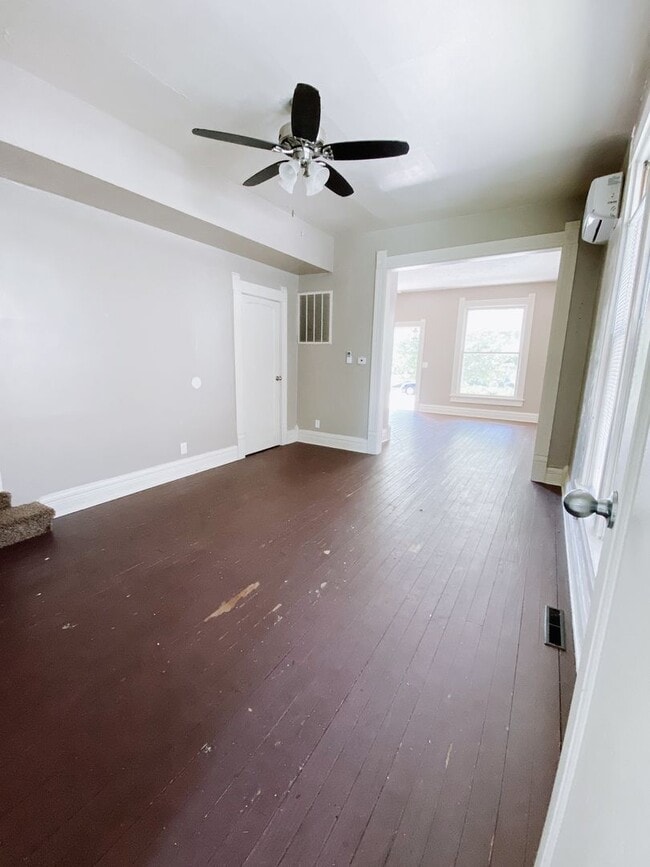 2 bedroom and 1 bathroom duplex in Lafayette, IN - Building Photo - Building Photo