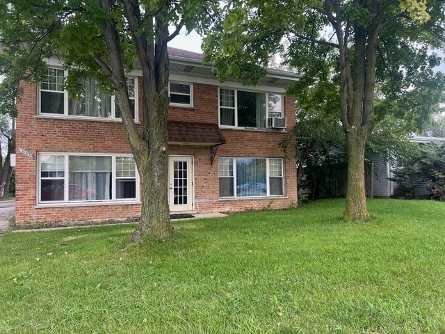 property at 1407 Roosevelt Rd