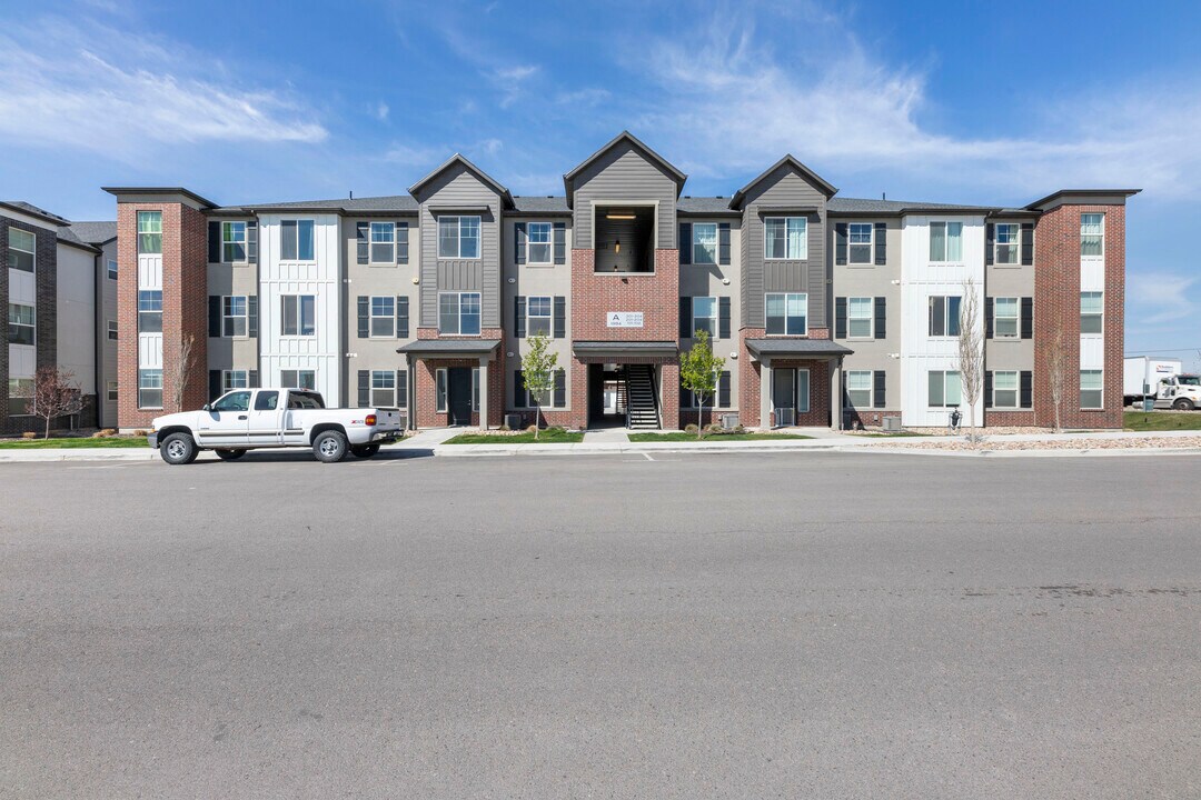 1994 3330 W in Lehi, UT - Building Photo