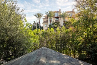 301 N Hudson Ave-Unit -B in Pasadena, CA - Building Photo - Building Photo