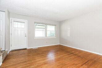 757 Lannerton Rd in Middle River, MD - Building Photo - Building Photo