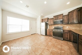 11516 Southwest 24th Street in Yukon, OK - Building Photo - Building Photo