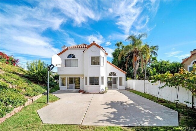1423 Portofino Dr in Vista, CA - Building Photo - Building Photo