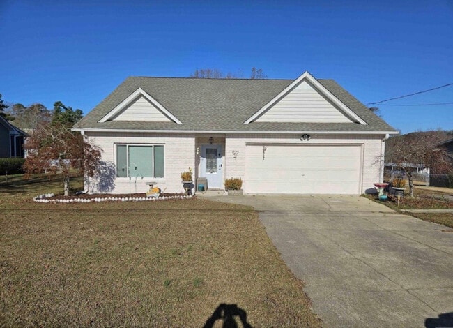 property at 6882 Pannell Rd