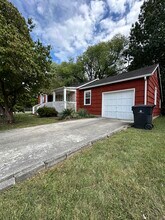 2414 Fairmont Blvd in Knoxville, TN - Building Photo - Building Photo