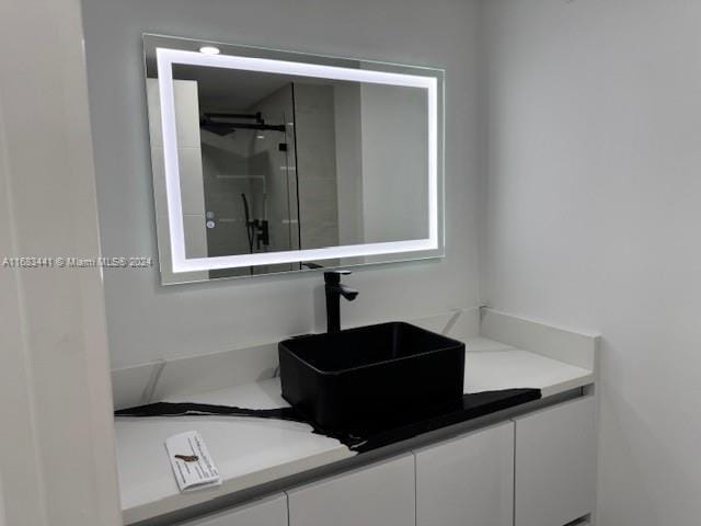 18021 Biscayne Blvd in Aventura, FL - Building Photo - Building Photo