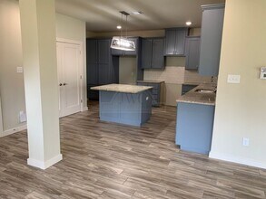 5005 White Rose Dr in Killeen, TX - Foto de edificio - Building Photo