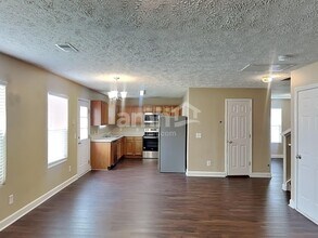 2669 New Port Royal Rd in Thompson's Station, TN - Foto de edificio - Building Photo