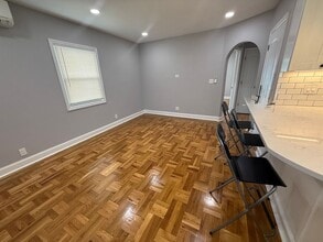 253 Claflin Blvd in Franklin Square, NY - Building Photo - Building Photo
