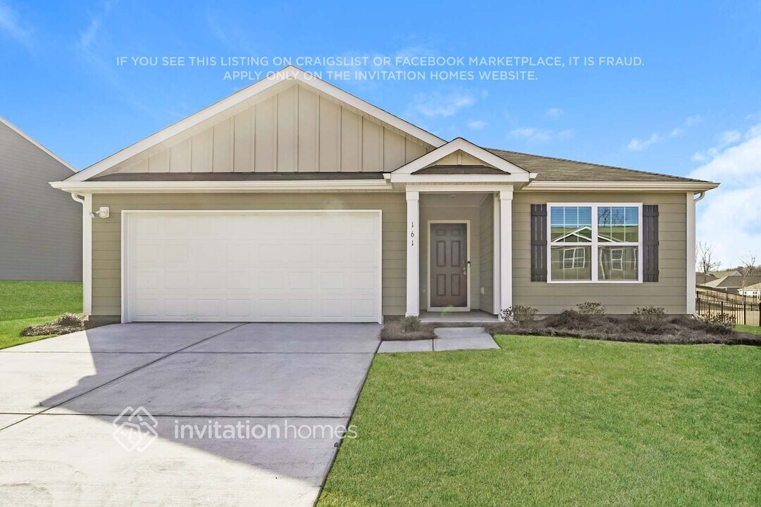 161 Scarlet Dr in Troutman, NC - Building Photo