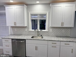 109 Paoli Pike in Paoli, PA - Building Photo - Building Photo