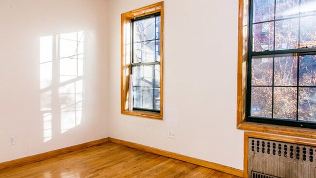 891 Bergen St, Unit 1l