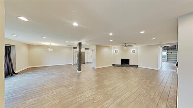 6228 N Grand Blvd in Oklahoma City, OK - Foto de edificio - Building Photo