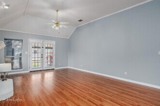 3303 Salem Pl in Bossier City, LA - Foto de edificio - Building Photo