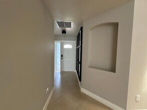 16586 NW 4th St in Pembroke Pines, FL - Building Photo - Building Photo