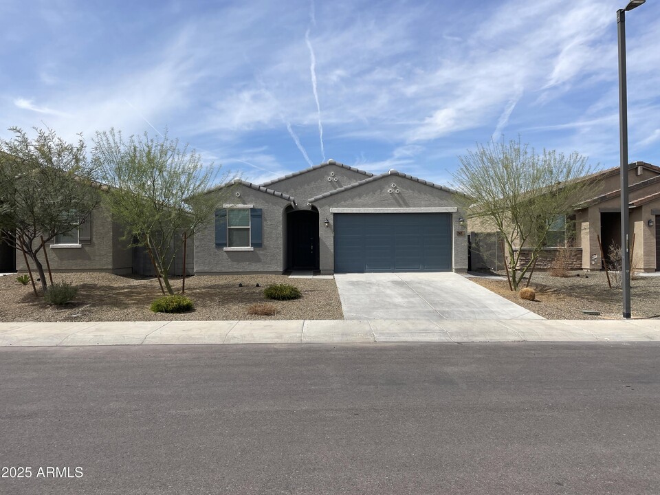 7474 N 126th Ln in Glendale, AZ - Building Photo