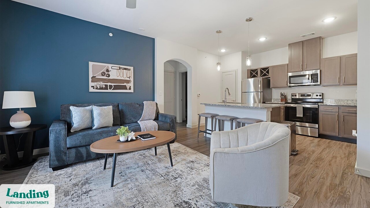 2825 Main St in Buda, TX - Foto de edificio