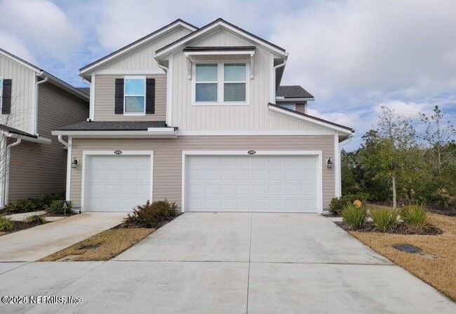 property at 13952 Sterely Ct N