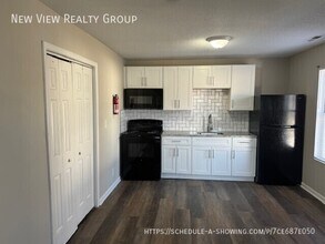308 Hoskins Mill Ln in Charlotte, NC - Building Photo - Building Photo