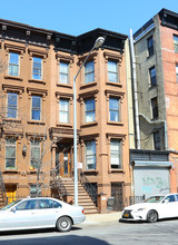 103 W 131st St in New York, NY - Building Photo - Building Photo