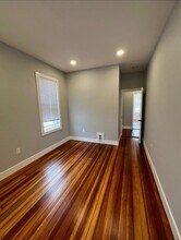 31 Faywood Ave, Unit 3 in Boston, MA - Building Photo - Building Photo