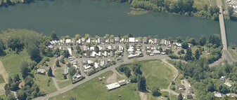 Woodland Mobile Home & RV Park Apartments