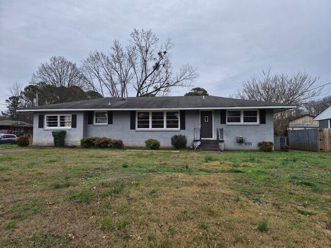 property at 418 Ewing St NW