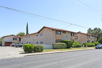 1431 E 21st St in Merced, CA - Building Photo - Building Photo