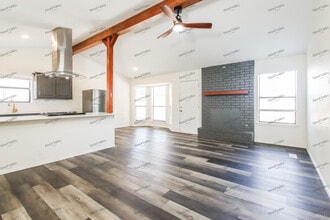 407 W 35th Pl in Sand Springs, OK - Building Photo - Building Photo