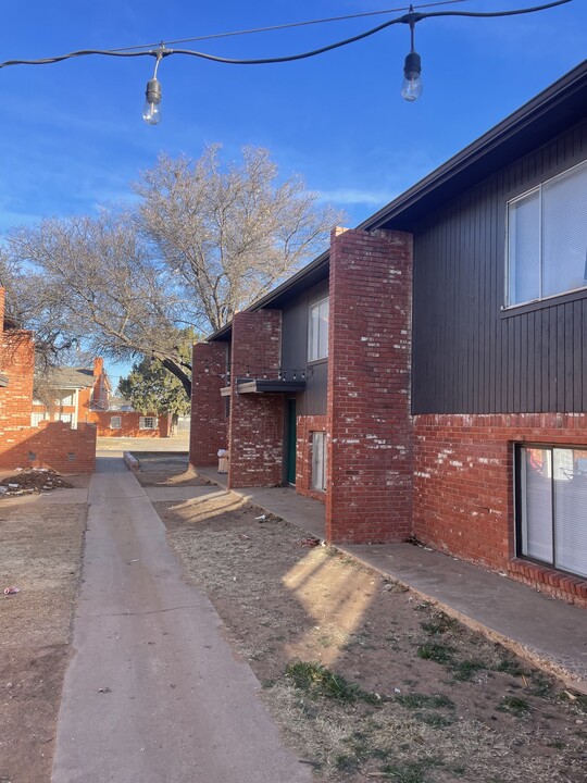 1303 65th Dr in Lubbock, TX - Building Photo