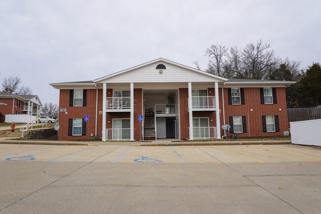Twin City Villa in Festus, MO - Foto de edificio - Building Photo