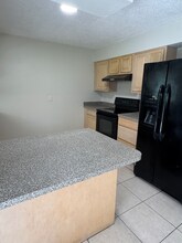 1110 Outlook Dr in Deltona, FL - Building Photo - Building Photo