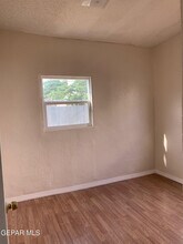 3417 Wyoming Ave in El Paso, TX - Building Photo - Building Photo