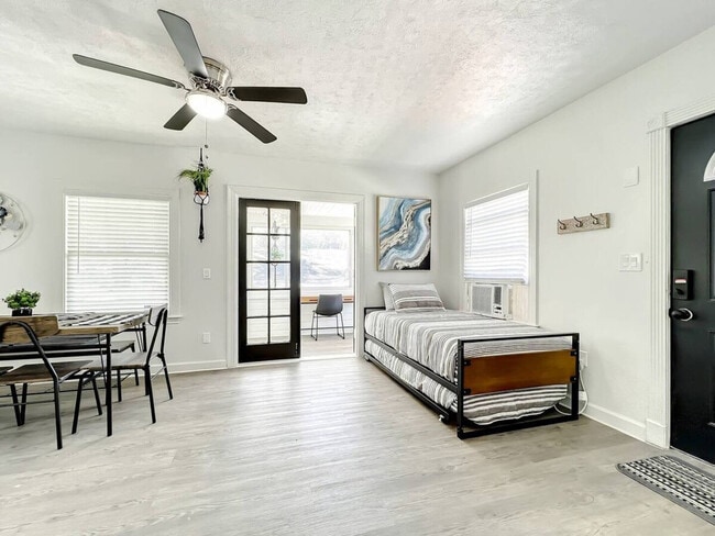 1824 Hollenbeck Dr in Orlando, FL - Building Photo - Building Photo