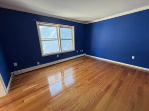 9 Irving St, Unit 1 in Medford, MA - Building Photo - Building Photo