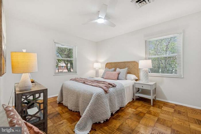 6206 Yosemite Dr in Alexandria, VA - Foto de edificio - Building Photo