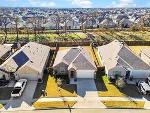 11616 Roaring Frk Trl in Krugerville, TX - Building Photo - Building Photo