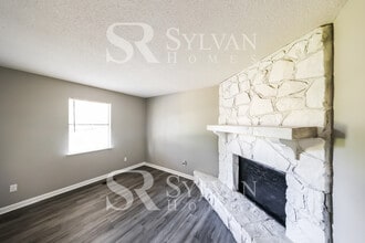 46 Sunscape Dr in Birmingham, AL - Building Photo - Building Photo