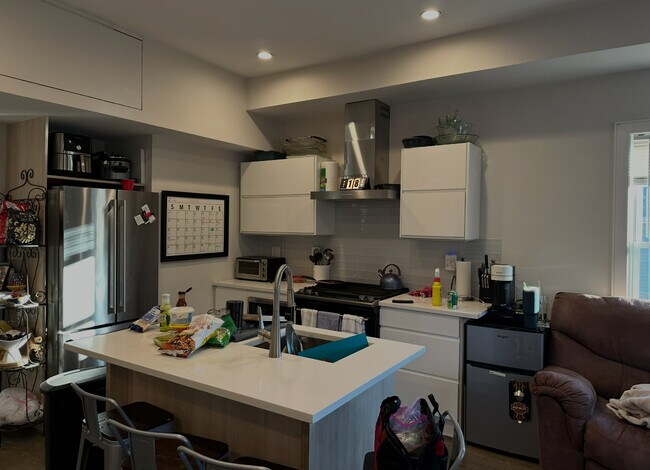 14 Sumner St, Unit 3 in Boston, MA - Building Photo - Building Photo