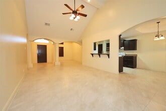 8801 Snow Falls Dr in Laredo, TX - Building Photo - Building Photo