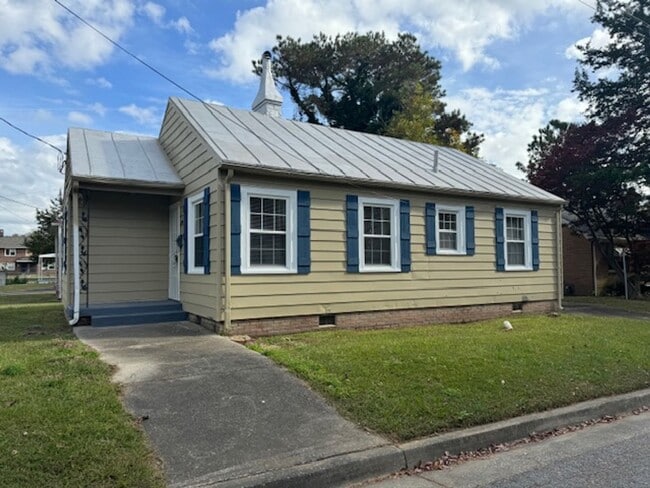 701 E Lenoir Ave in Kinston, NC - Building Photo - Building Photo