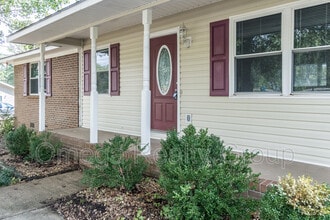 2600 Fitzgerald Rd in Oxford, AL - Building Photo - Building Photo