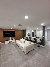 15368 SW 111th St in Miami, FL - Building Photo - Building Photo