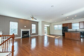 15 Flag Ct in Charles Town, WV - Building Photo - Building Photo