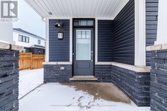 55 Rowlock St in Welland, ON - Building Photo - Building Photo