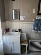 869 Kenneth Ave in New Kensington, PA - Building Photo - Building Photo