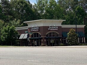 1128 Nottingham Cir in Cary, NC - Building Photo - Building Photo