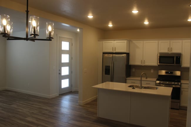 139 E Lamotte Peak Ln in Heber City, UT - Building Photo - Building Photo